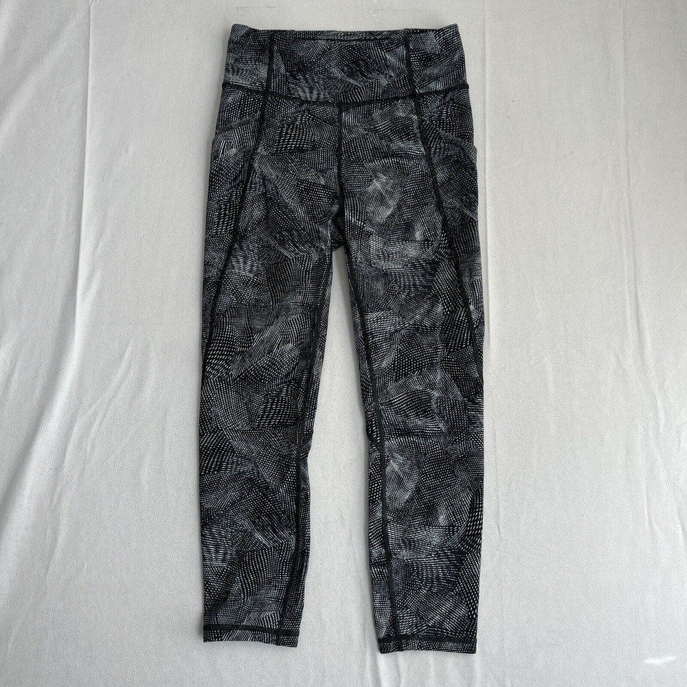 Lululemon Leggings Women Size 6 Time To Sweat Crop 23" Velocity Mesh Island Mist